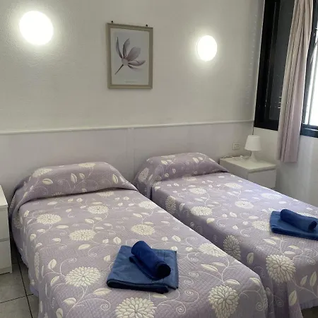 Lejlighed 1 Bed 20a2, Victoria Court 1, Cristianos, Tenerife *
